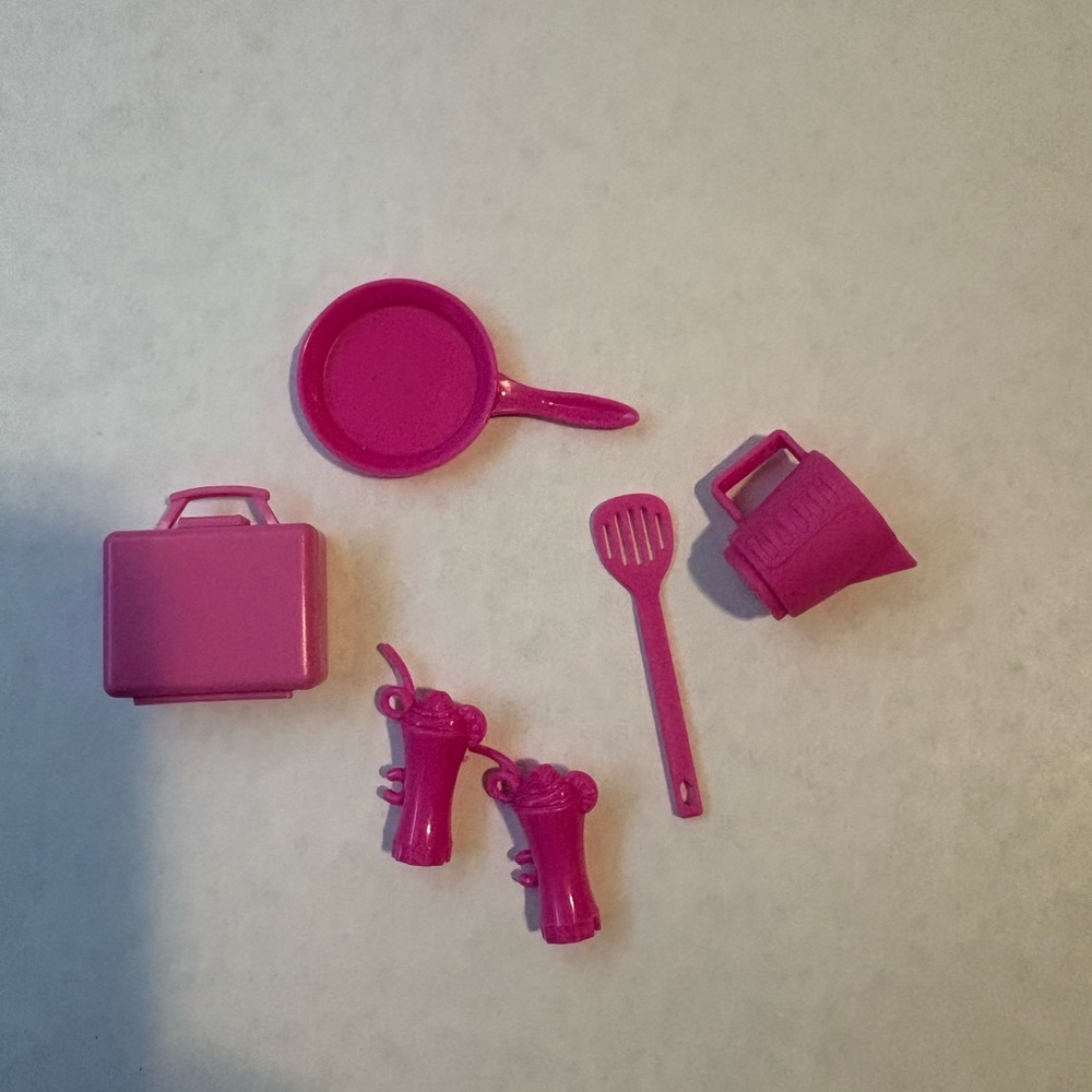 Pink Toy Kitchen Set Barbie